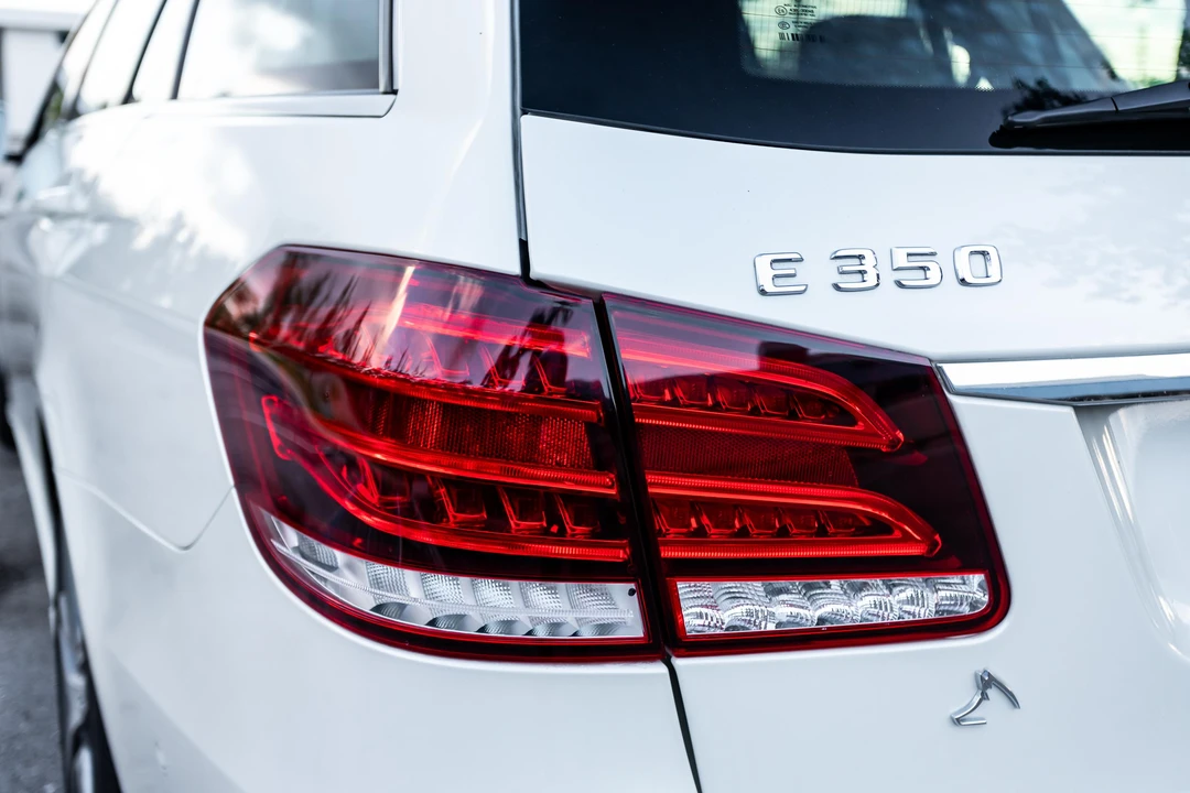 2014 Mercedes-Benz W212 E-Class - Image 21 of 31