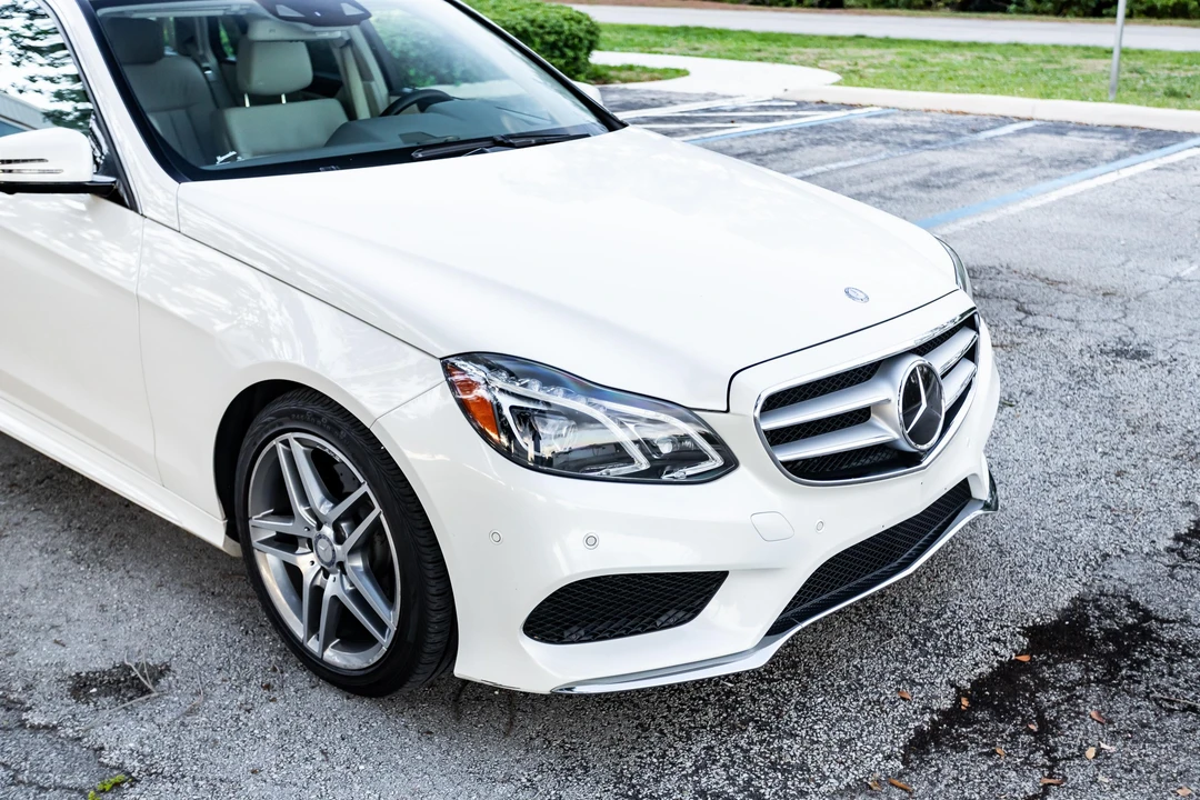 2014 Mercedes-Benz W212 E-Class - Image 11 of 31