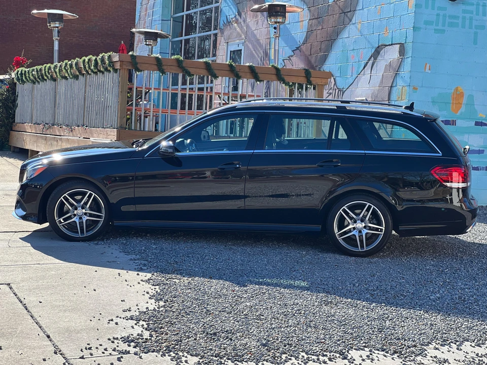 2014 Mercedes-Benz W212 E-Class - Image 25 of 31