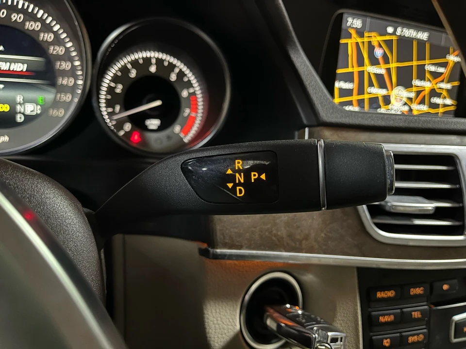 2014 Mercedes-Benz W212 E-Class - Image 14 of 21