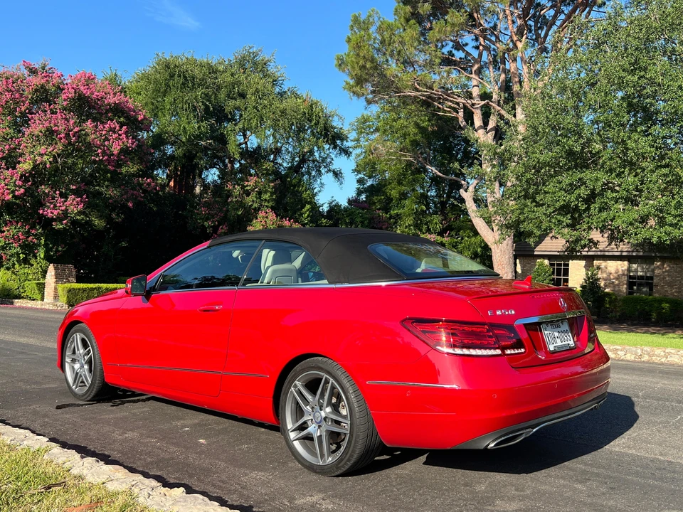 2014 Mercedes-Benz C207/A207 E-Class Coupe & Convertible - Image 10 of 31