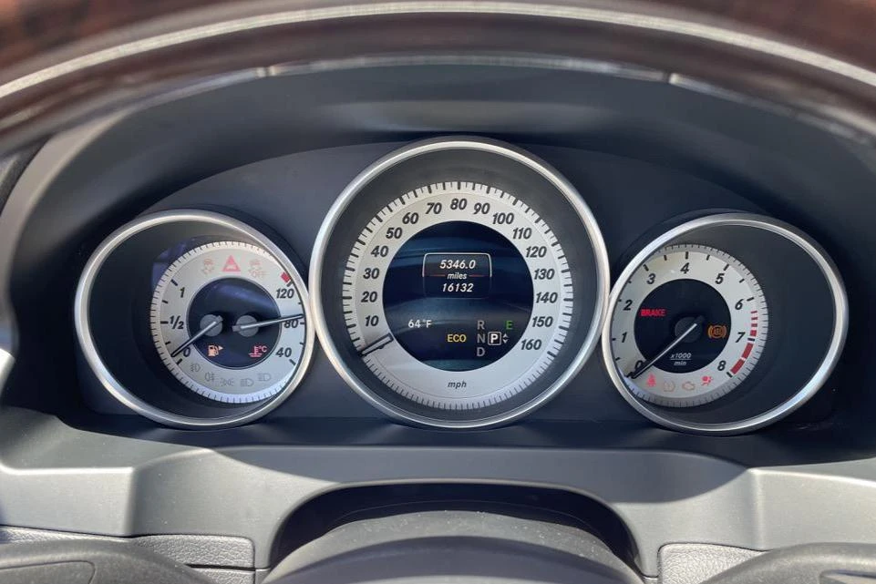 2014 Mercedes-Benz C207/A207 E-Class Coupe & Convertible - Image 25 of 31