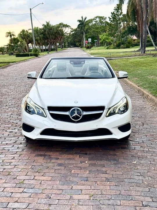 2014 Mercedes-Benz C207/A207 E-Class Coupe & Convertible - Image 2 of 19