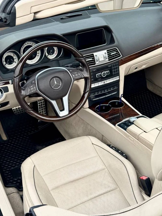 2014 Mercedes-Benz C207/A207 E-Class Coupe & Convertible - Image 14 of 19