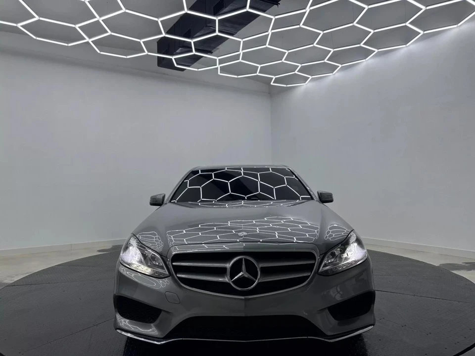 2014 Mercedes-Benz W212 E-Class - Image 8 of 21