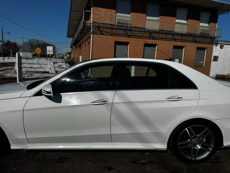 2014 Mercedes-Benz W212 E-Class - Image 8 of 12