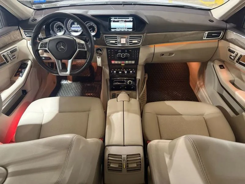 2014 Mercedes-Benz W212 E-Class - Image 8 of 12