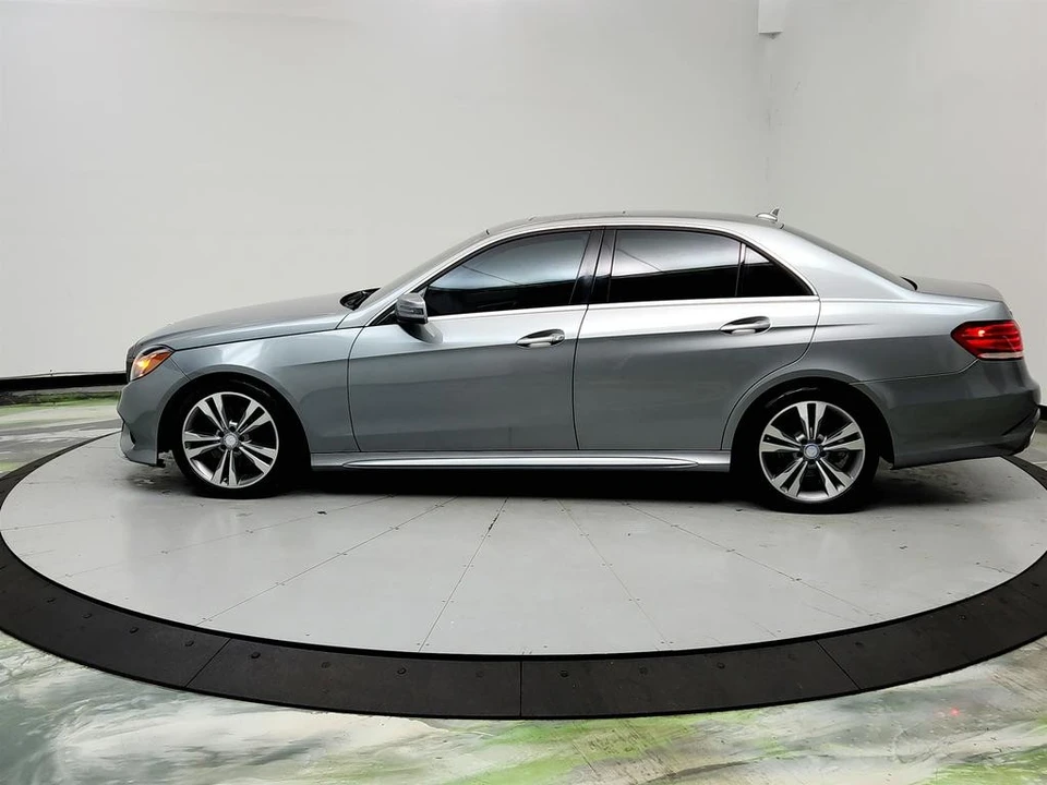 2014 Mercedes-Benz W212 E-Class - Image 8 of 21