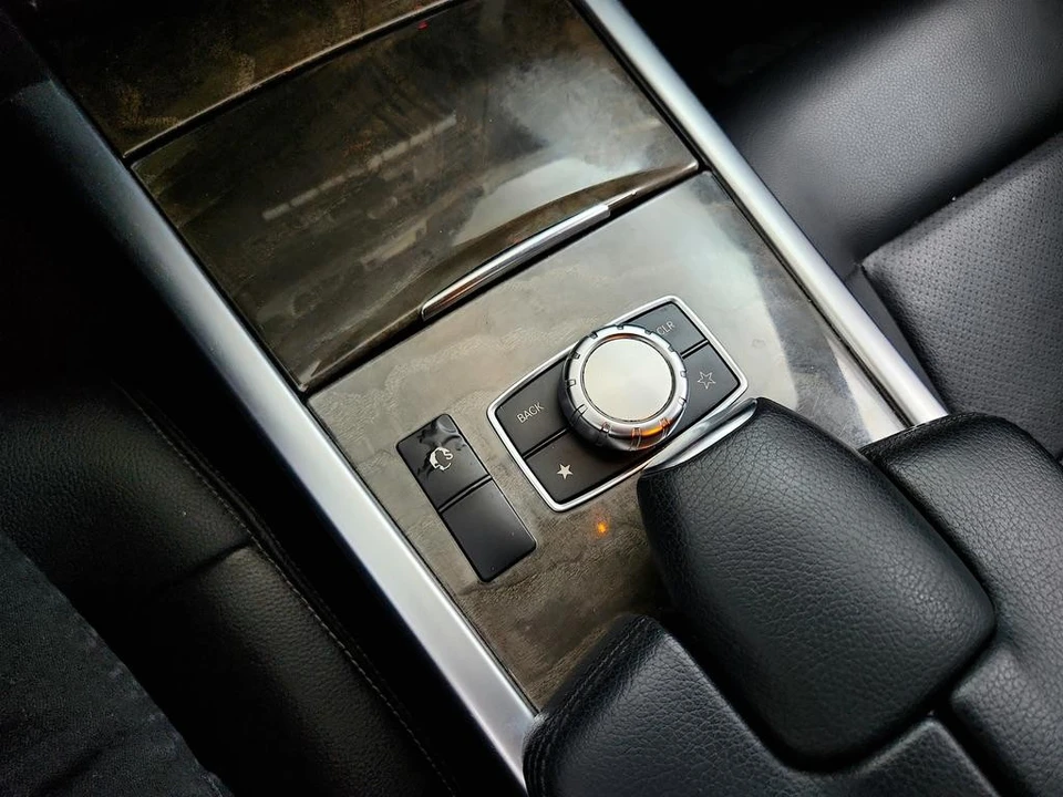 2014 Mercedes-Benz W212 E-Class - Image 18 of 21