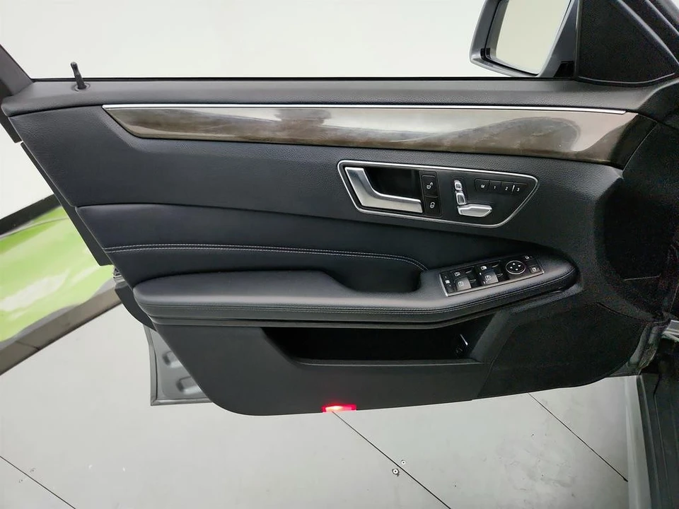 2014 Mercedes-Benz W212 E-Class - Image 21 of 21