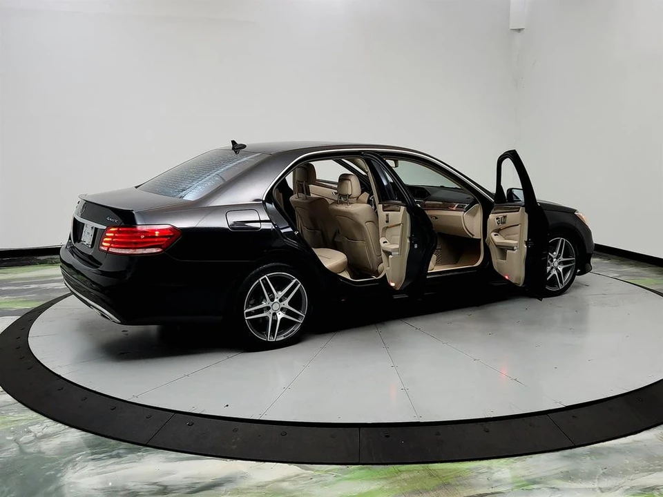 2014 Mercedes-Benz W212 E-Class - Image 11 of 21