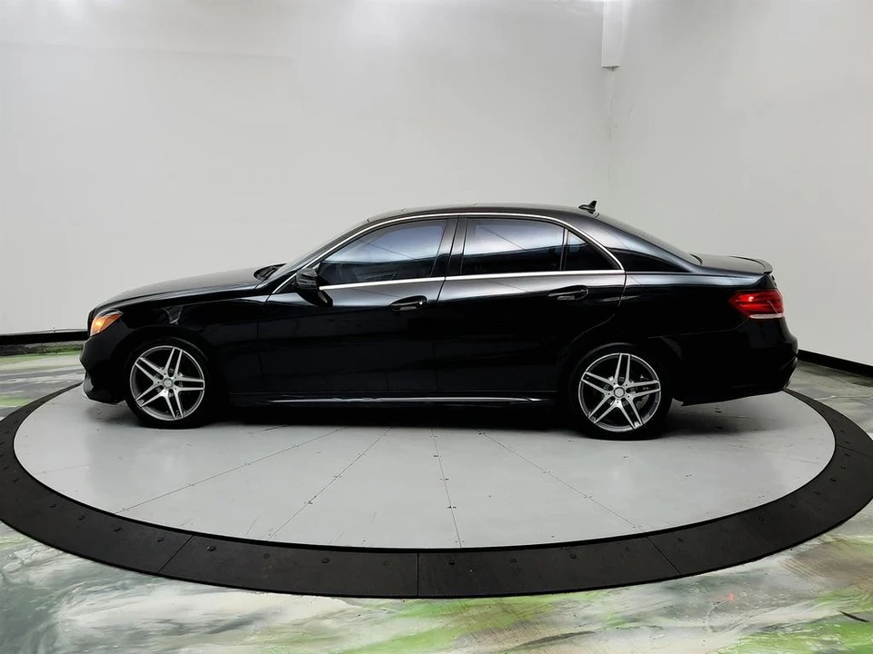 2014 Mercedes-Benz W212 E-Class - Image 8 of 21