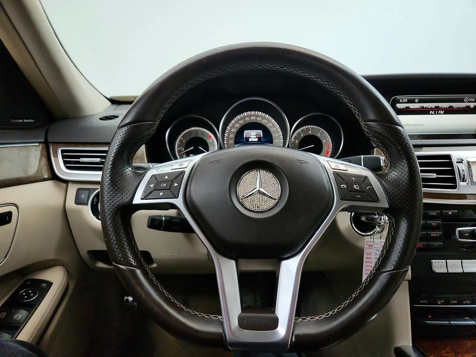 2014 Mercedes-Benz W212 E-Class - Image 18 of 21