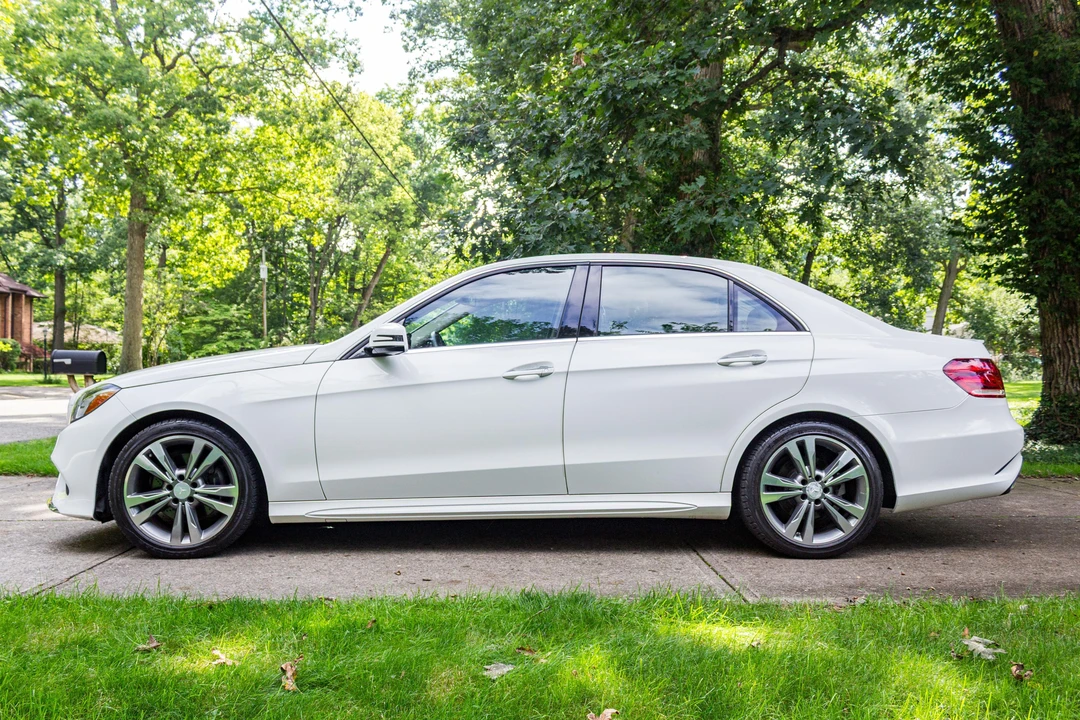 2014 Mercedes-Benz W212 E-Class - Image 8 of 31