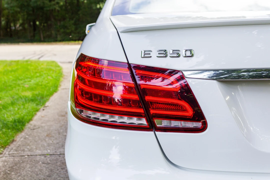 2014 Mercedes-Benz W212 E-Class - Image 26 of 31