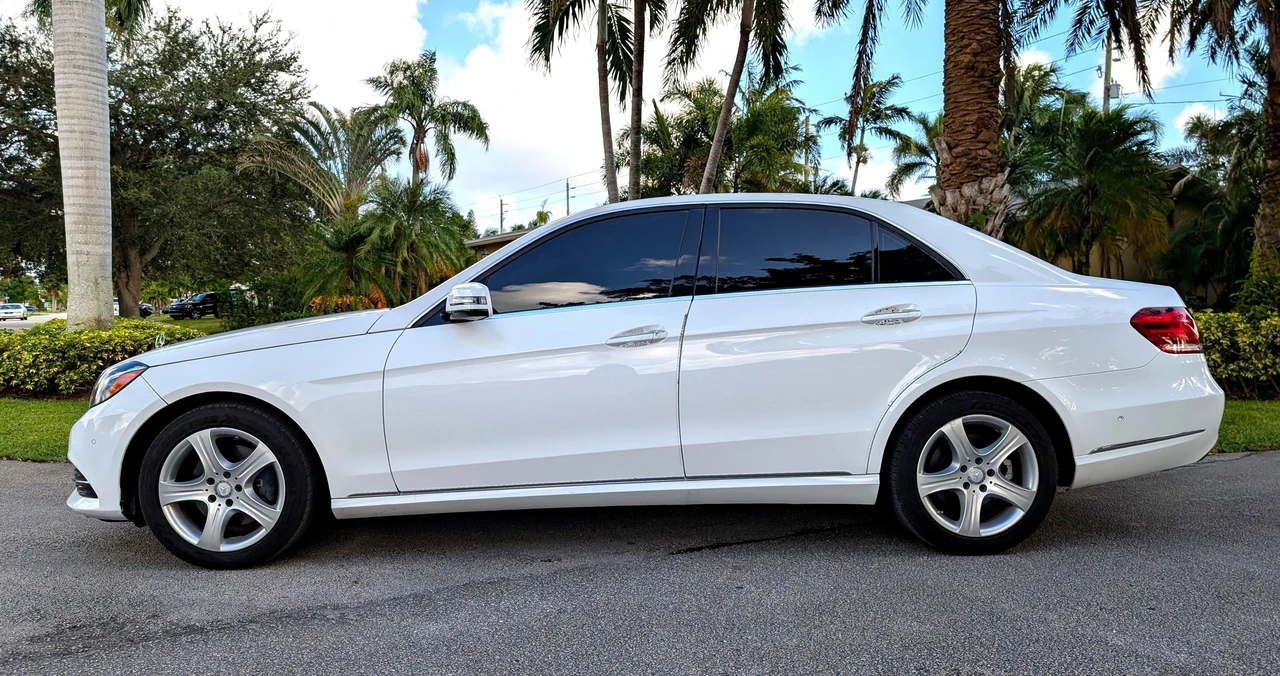 2014 Mercedes-Benz W212 E-Class - Image 14 of 31
