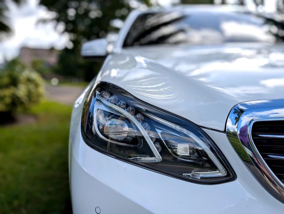 2014 Mercedes-Benz W212 E-Class - Image 26 of 31