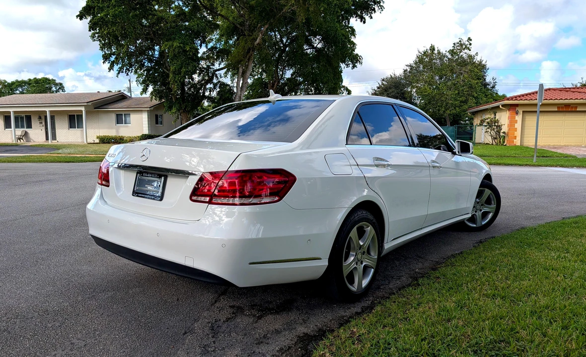 2014 Mercedes-Benz W212 E-Class - Image 18 of 31