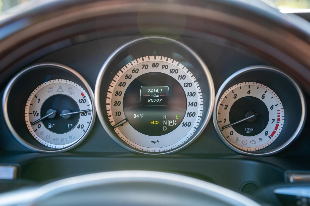 2014 Mercedes-Benz W212 E-Class - Image 16 of 31