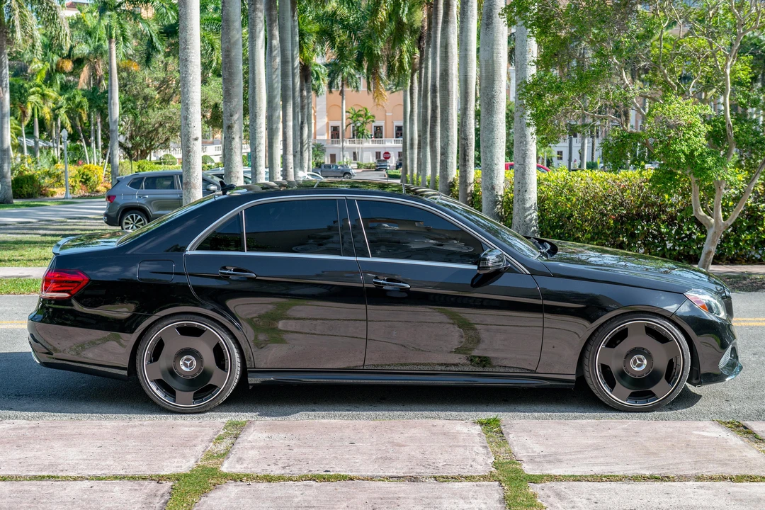 2014 Mercedes-Benz W212 E-Class - Image 8 of 31