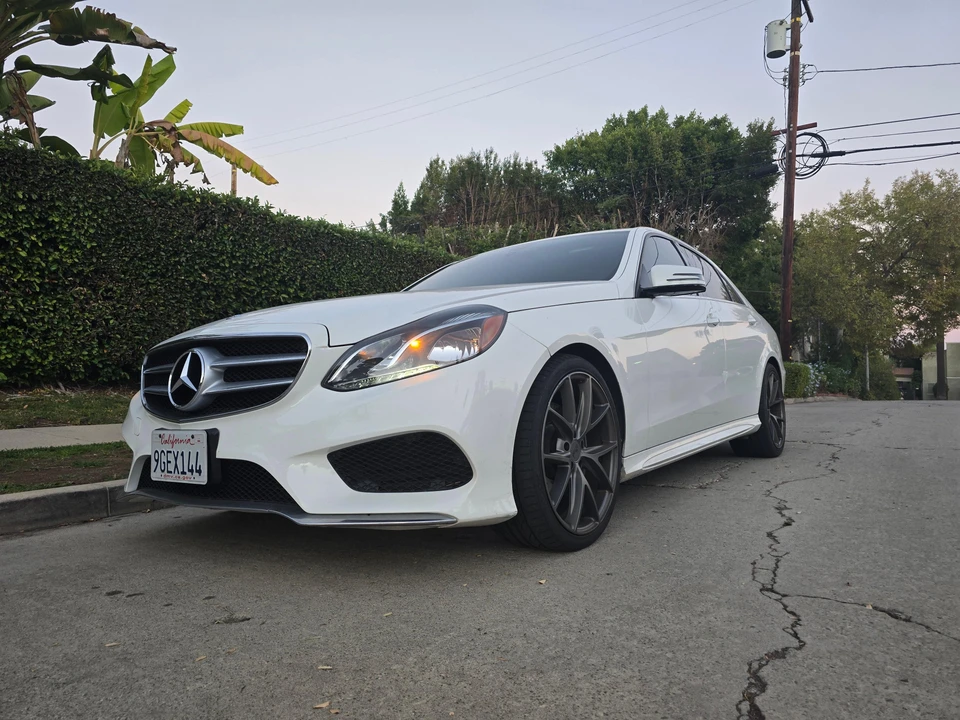 2014 Mercedes-Benz W212 E-Class - Image 7 of 31