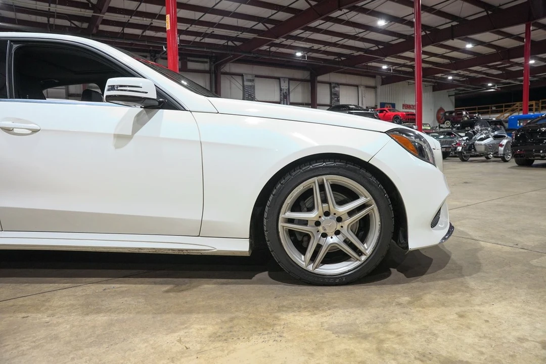 2014 Mercedes-Benz W212 E-Class - Image 11 of 12