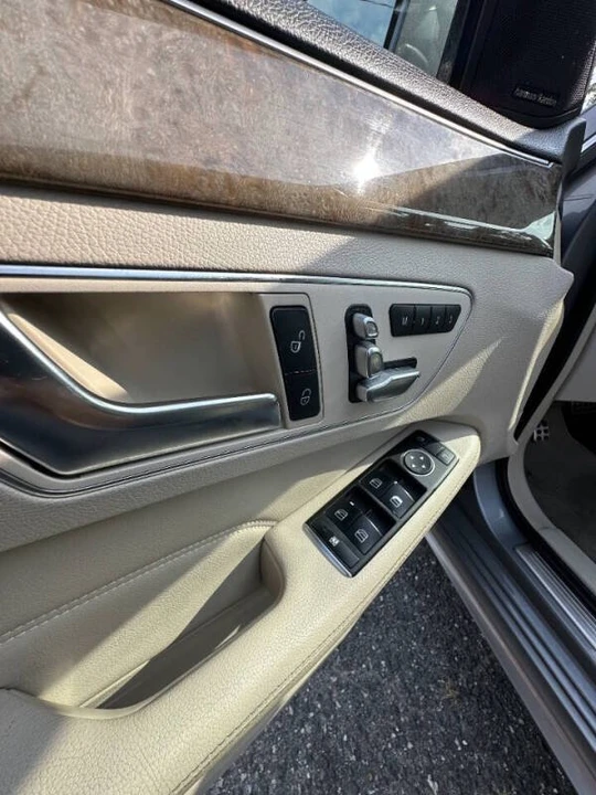 2014 Mercedes-Benz W212 E-Class - Image 7 of 10