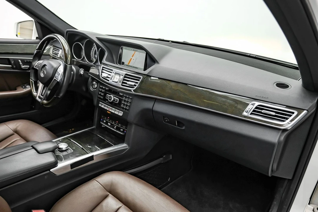 2014 Mercedes-Benz W212 E-Class - Image 18 of 21