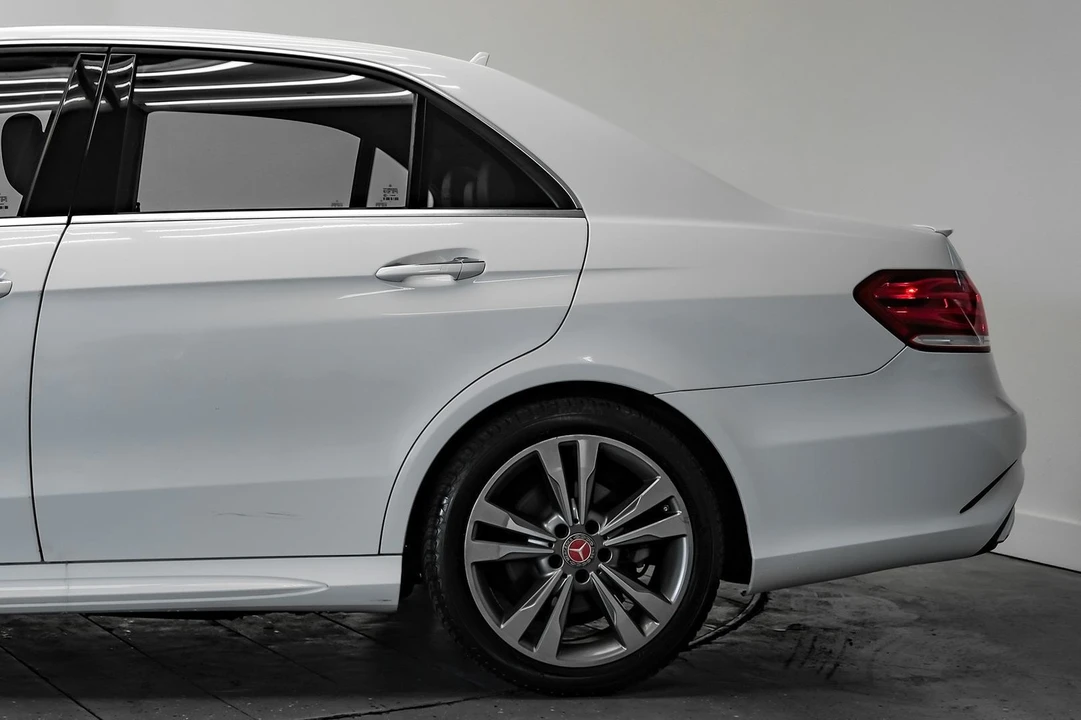 2014 Mercedes-Benz W212 E-Class - Image 17 of 21