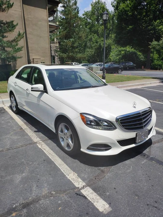 2014 Mercedes-Benz W212 E-Class - Image 2 of 15