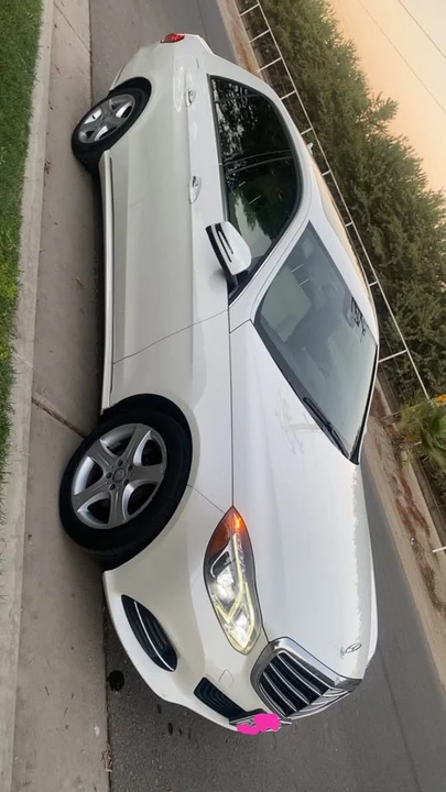 2014 Mercedes-Benz W212 E-Class - Image 2 of 14