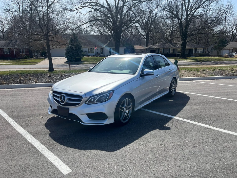 2014 Mercedes-Benz W212 E-Class - Image 8 of 31