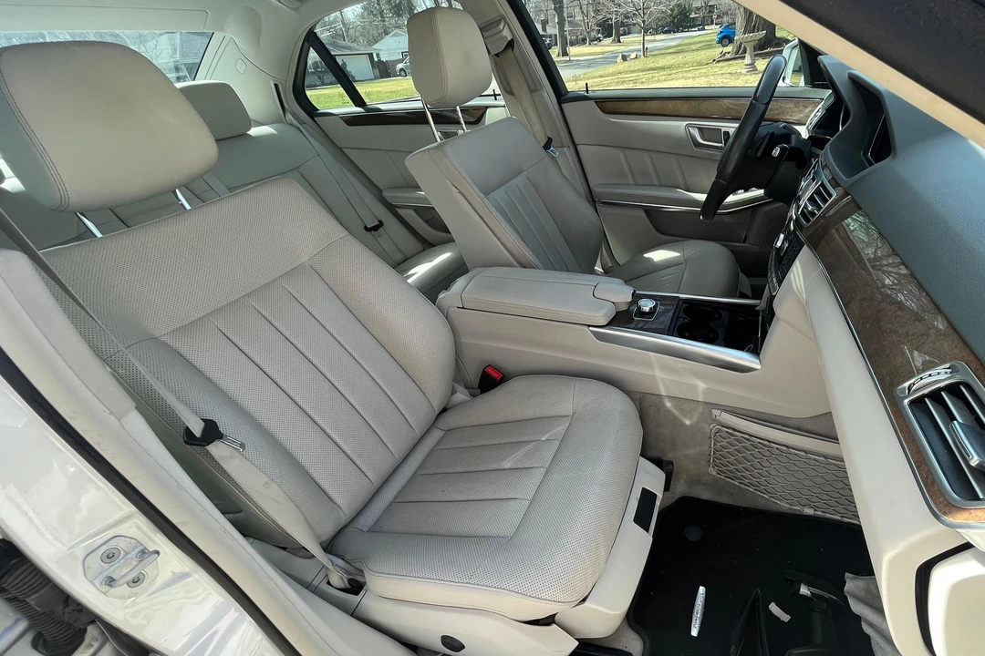 2014 Mercedes-Benz W212 E-Class - Image 30 of 31