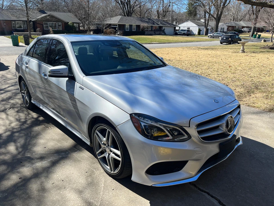 2014 Mercedes-Benz W212 E-Class - Image 15 of 31