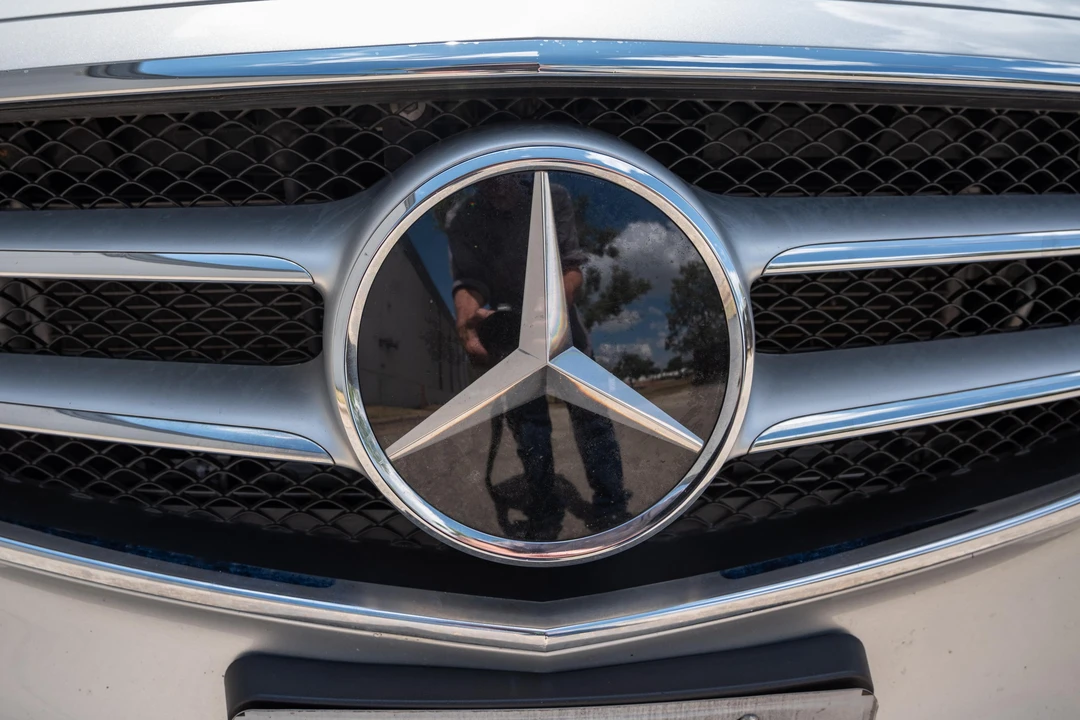 2014 Mercedes-Benz W212 E-Class - Image 16 of 31