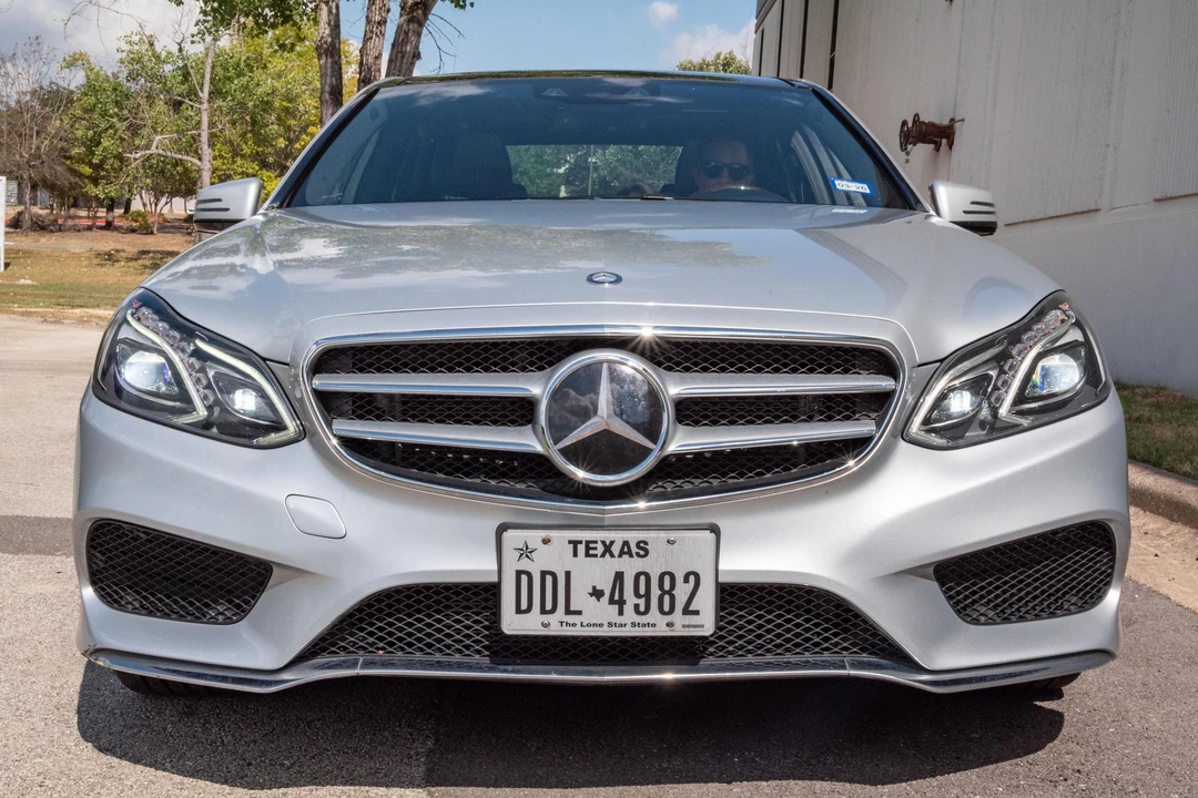 2014 Mercedes-Benz W212 E-Class - Image 2 of 31
