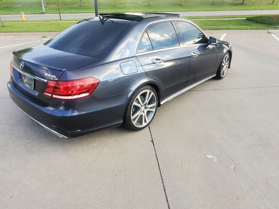 2014 Mercedes-Benz W212 E-Class - Image 8 of 31