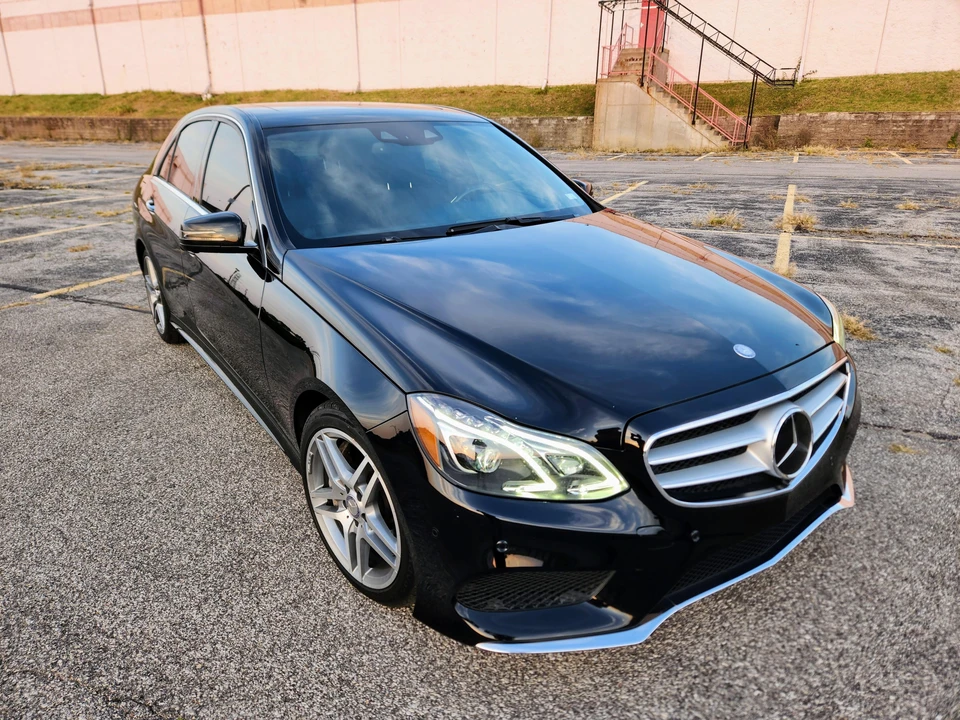2014 Mercedes-Benz W212 E-Class - Image 27 of 31