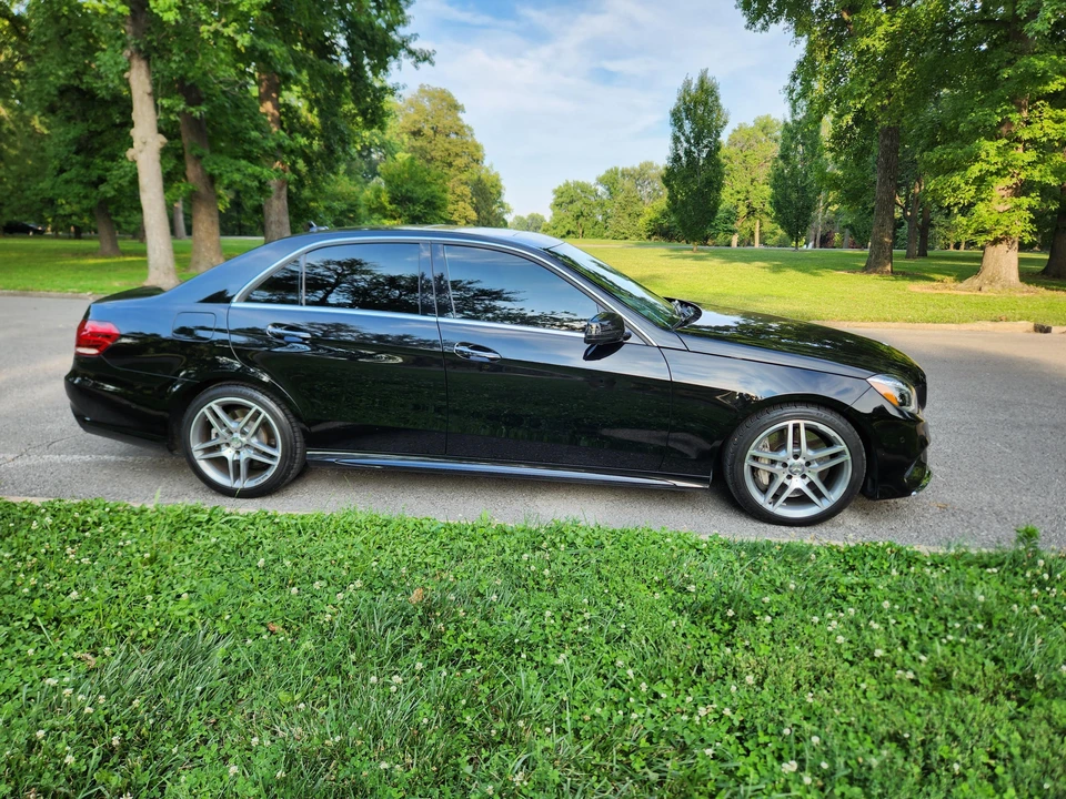 2014 Mercedes-Benz W212 E-Class - Image 24 of 31
