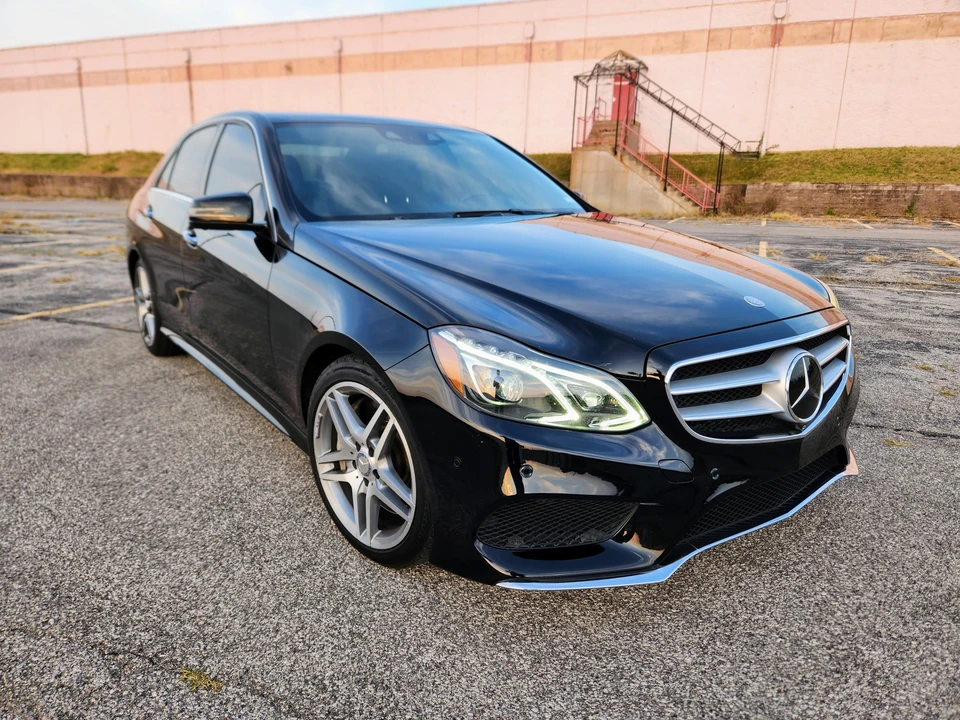 2014 Mercedes-Benz W212 E-Class - Image 25 of 31