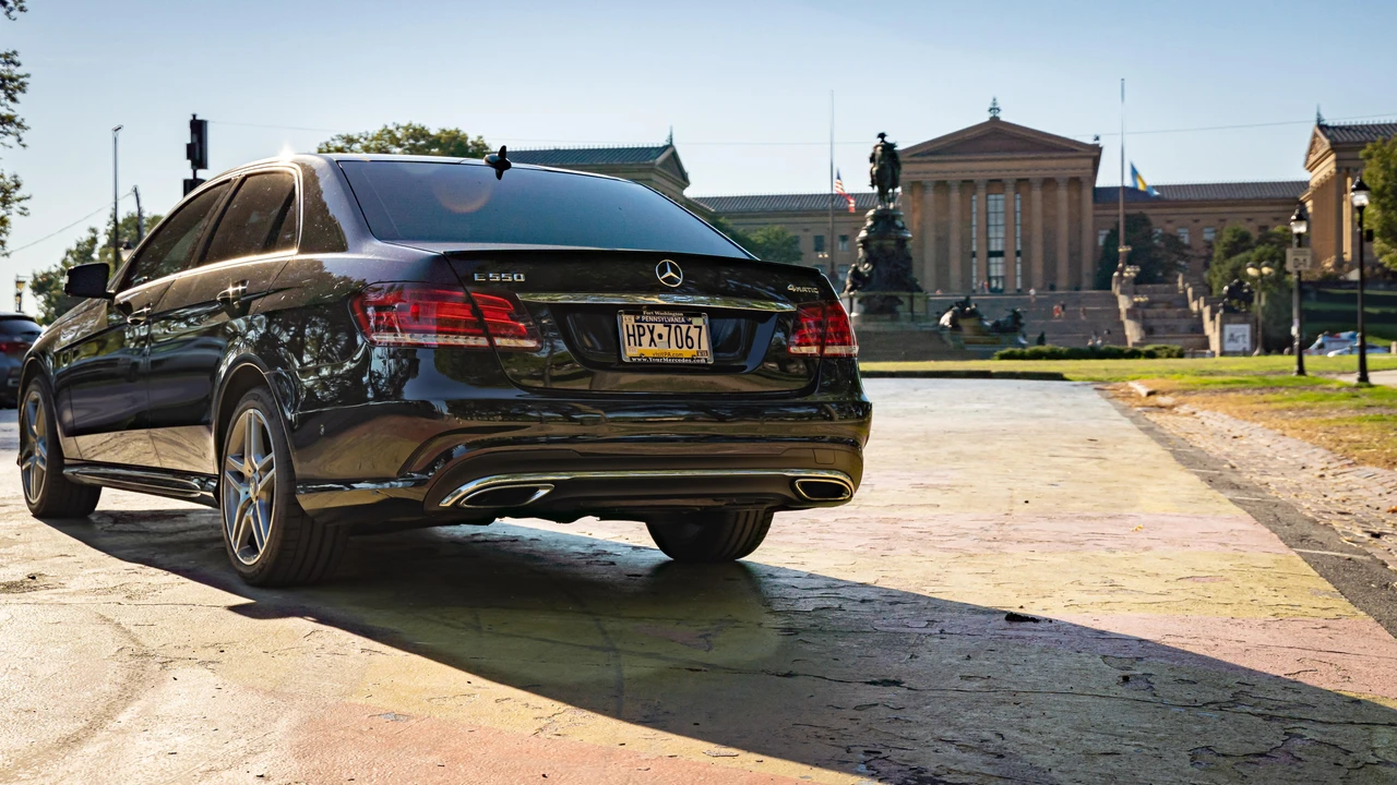 2014 Mercedes-Benz W212 E-Class - Image 8 of 31