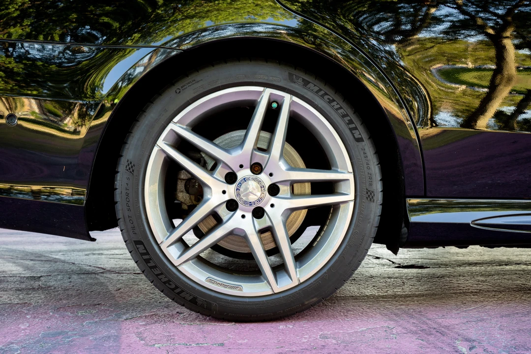 2014 Mercedes-Benz W212 E-Class - Image 27 of 31