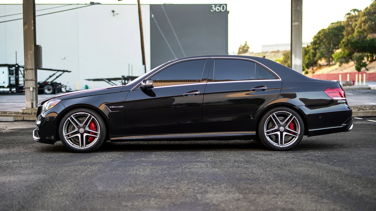 2014 Mercedes-Benz W212 E 63 AMG - Image 14 of 31