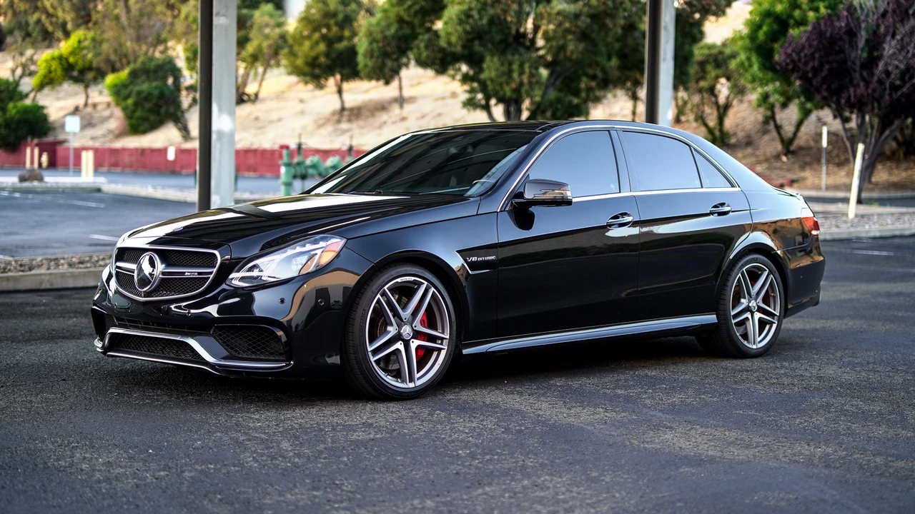 2014 Mercedes-Benz W212 E 63 AMG - Image 13 of 31