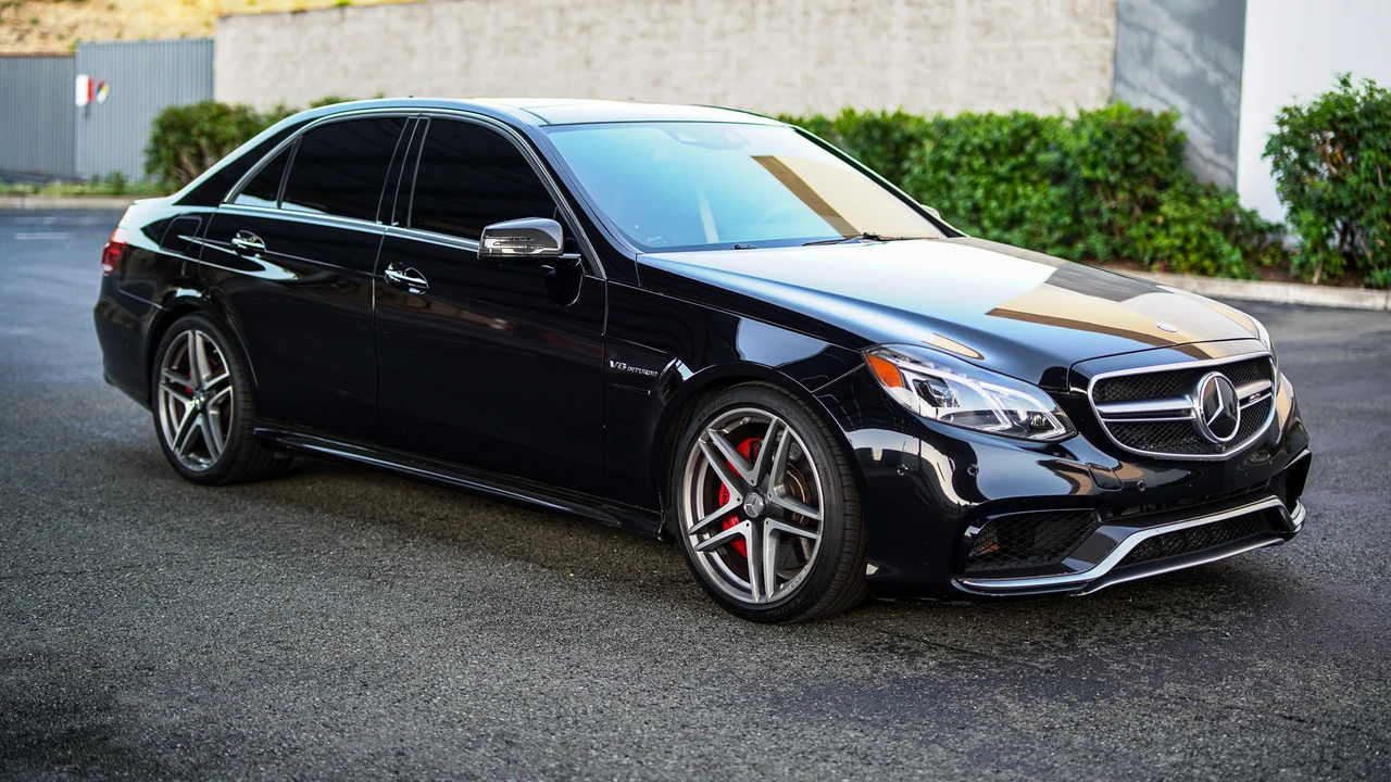 2014 Mercedes-Benz W212 E 63 AMG - Image 24 of 31
