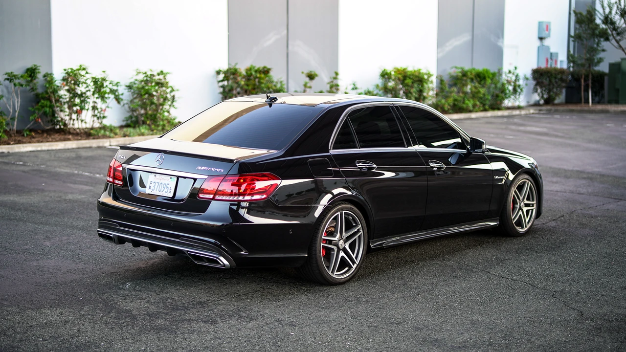 2014 Mercedes-Benz W212 E 63 AMG - Image 18 of 31