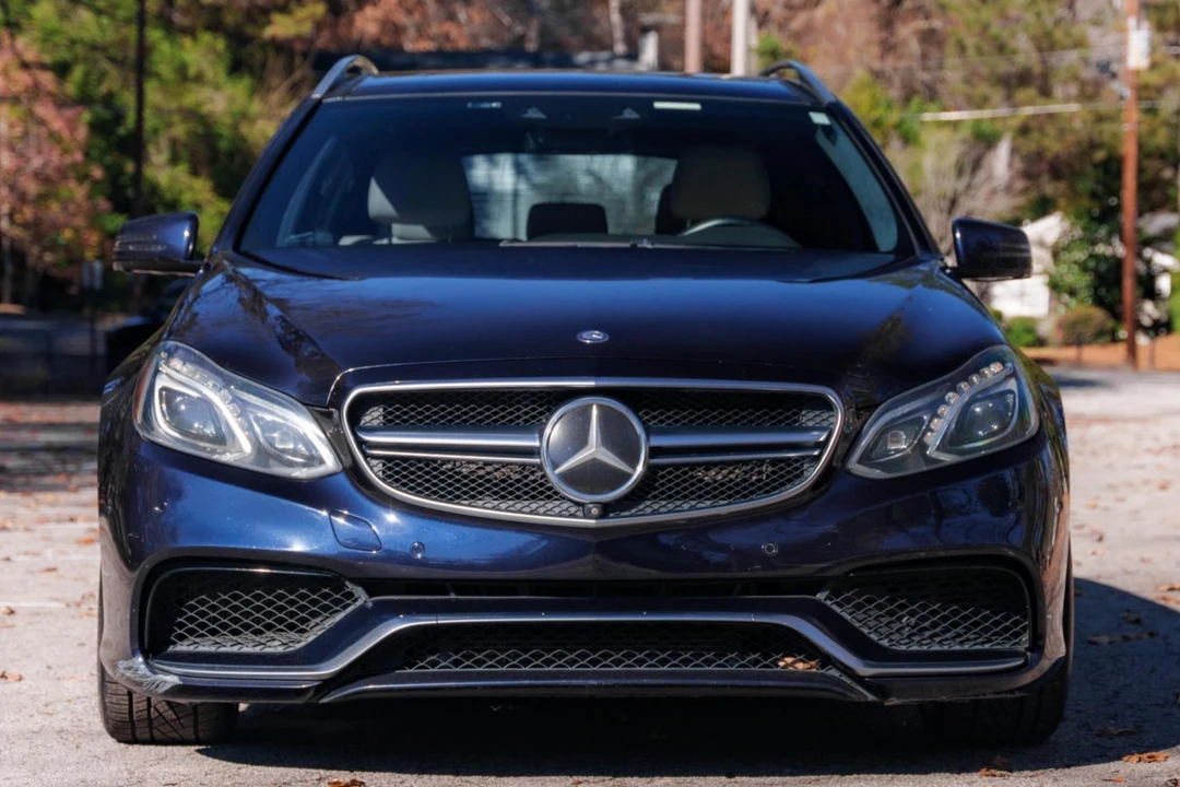 2014 Mercedes-Benz W212 E 63 AMG - Image 2 of 31