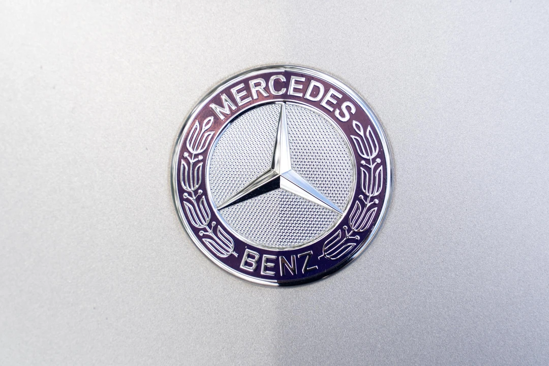 2014 Mercedes-Benz W212 E 63 AMG - Image 14 of 31