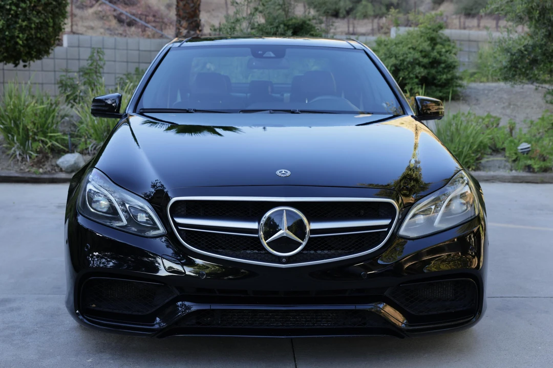 2014 Mercedes-Benz W212 E 63 AMG - Image 2 of 31