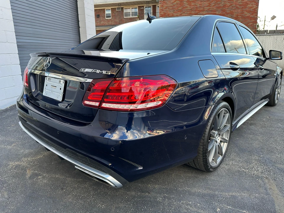 2014 Mercedes-Benz W212 E 63 AMG - Image 18 of 31